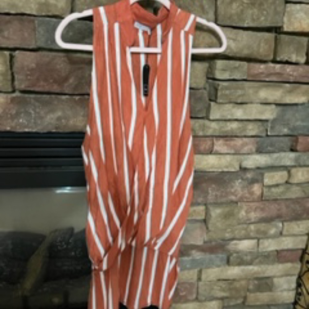 Sleeve less shirt